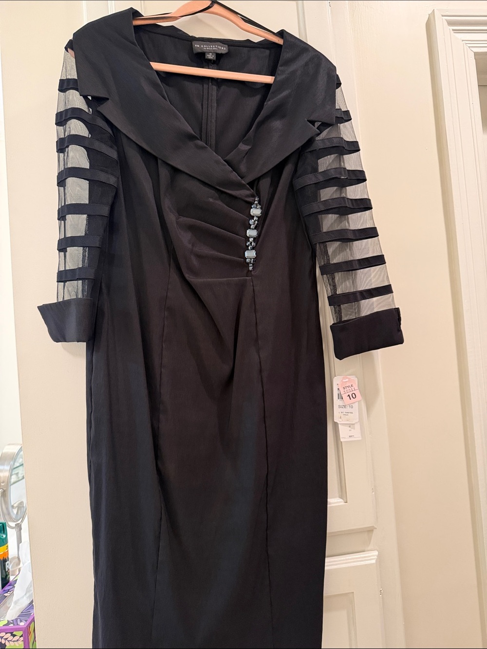 Black Long-Sleeve cocktail Wedding Sheath Dress with Sheer Striped Sleeves